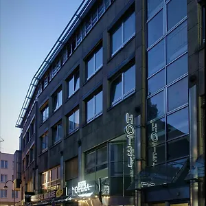 *** Hotel Opera Alemania